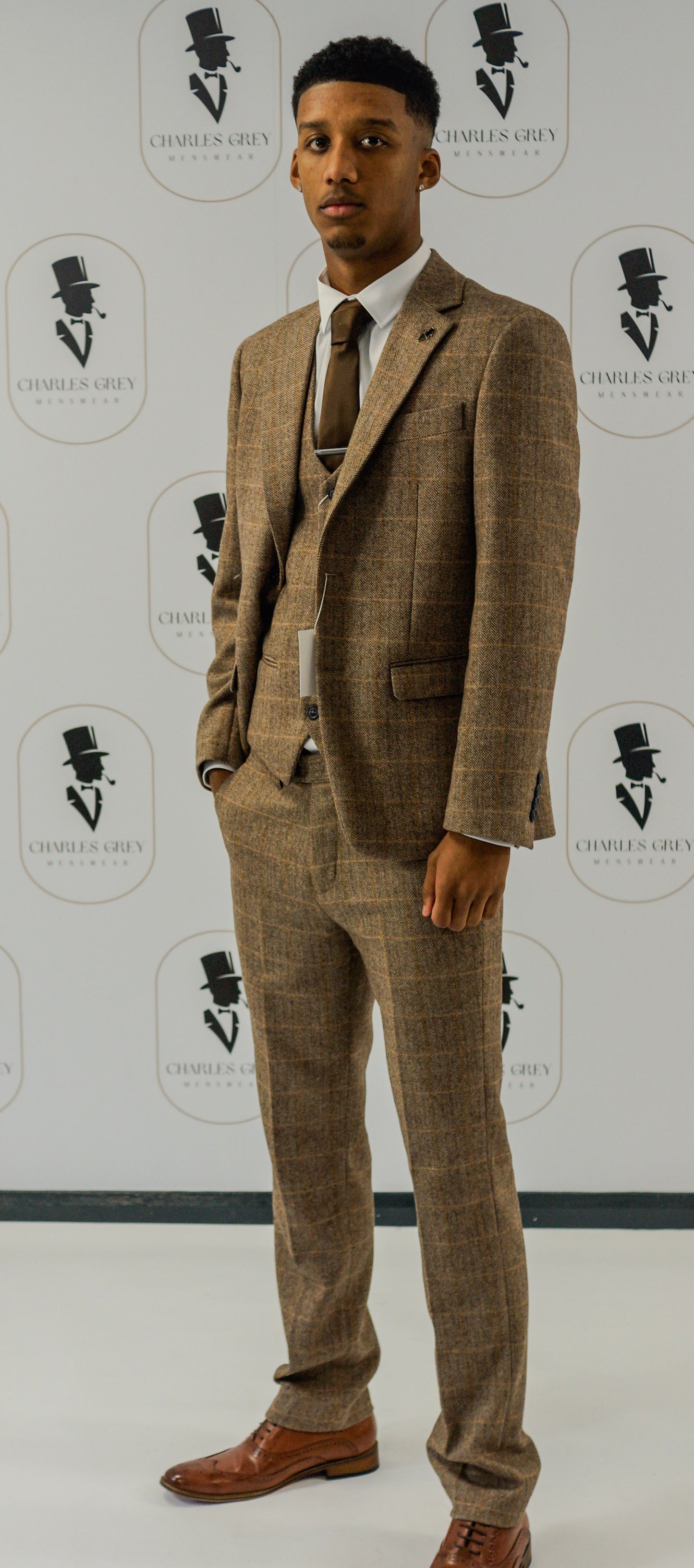 Sherlock Brown 3 Piece Suit