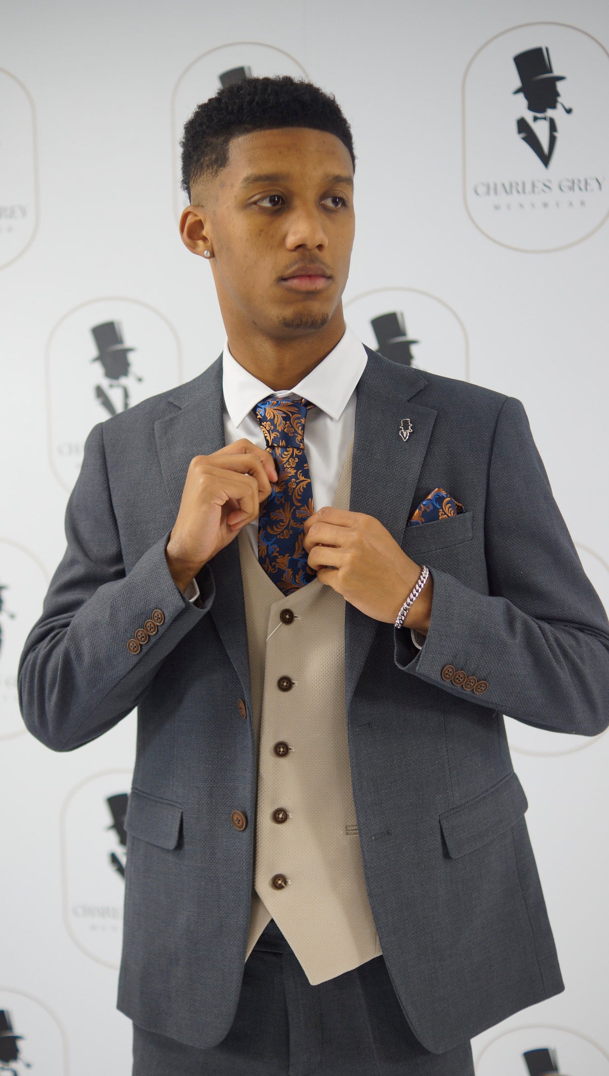 Charlton Grey 3 Piece Suit (view 4)