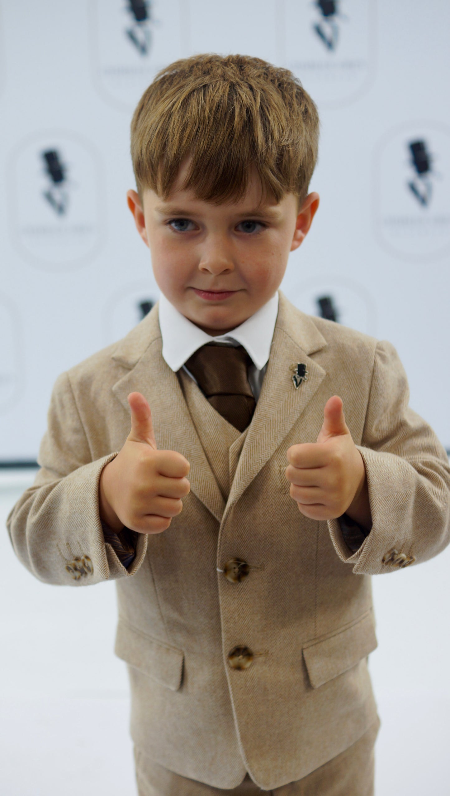 Errol Sand Junior suit