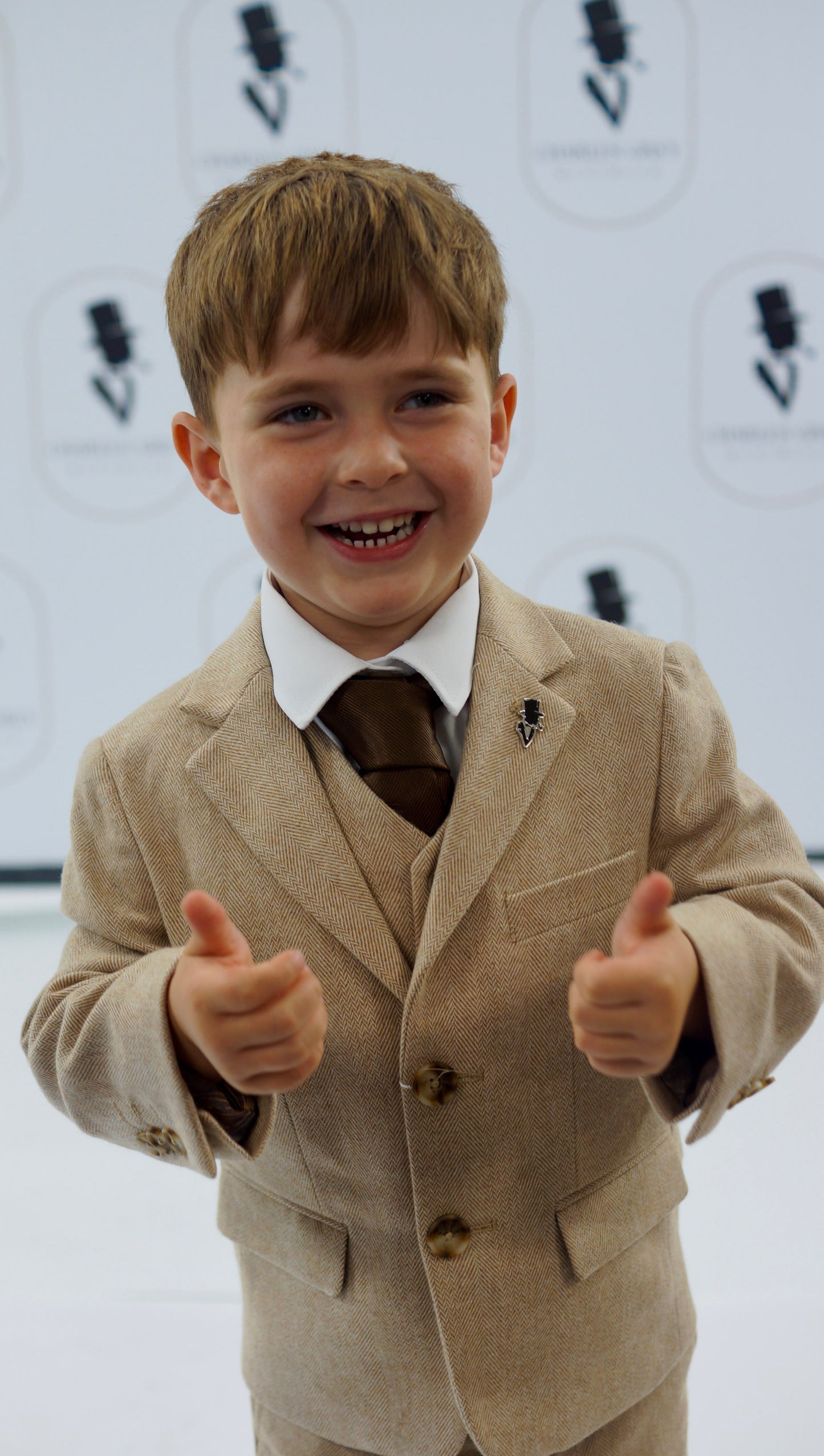 Errol Sand Junior suit